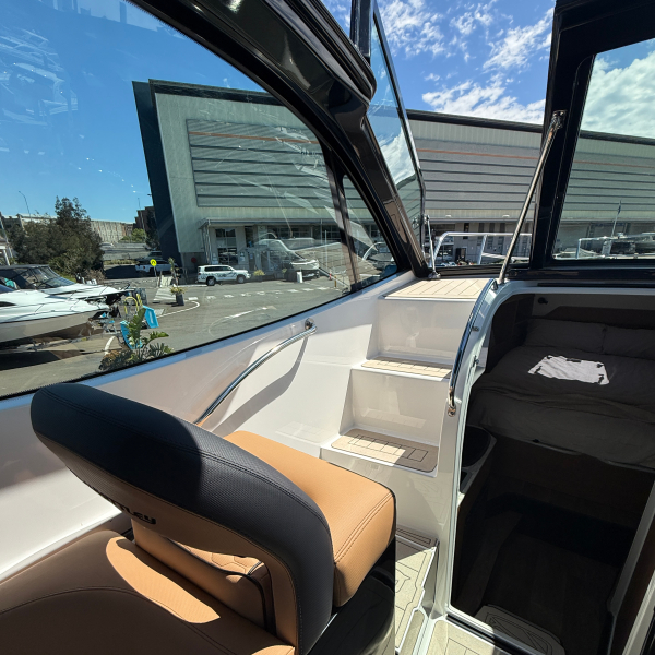 front screen access to bow